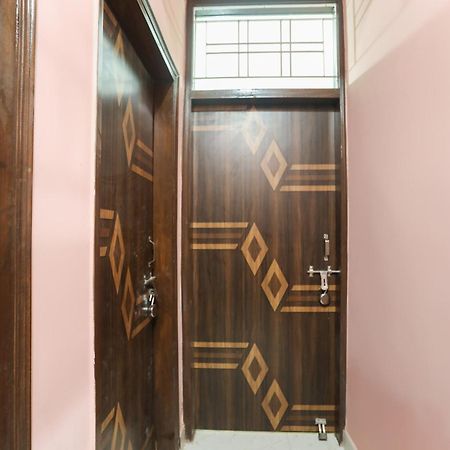 Hotel O Gdd Kuteer Noida Kültér fotó
