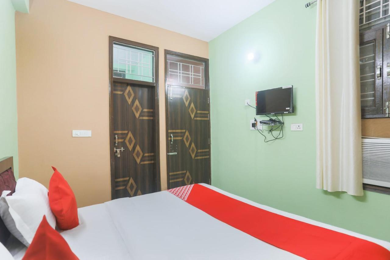 Hotel O Gdd Kuteer Noida Kültér fotó