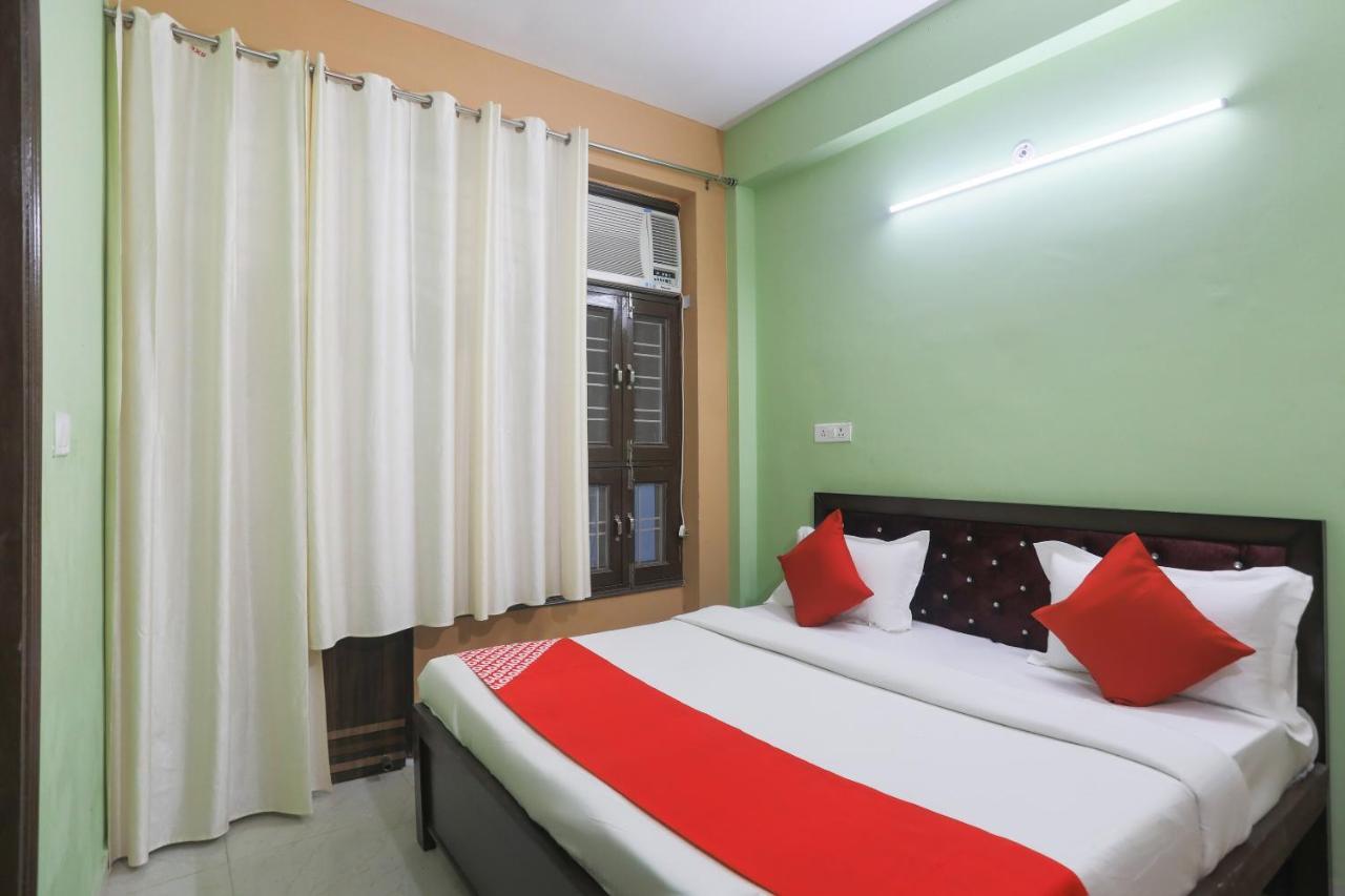 Hotel O Gdd Kuteer Noida Kültér fotó