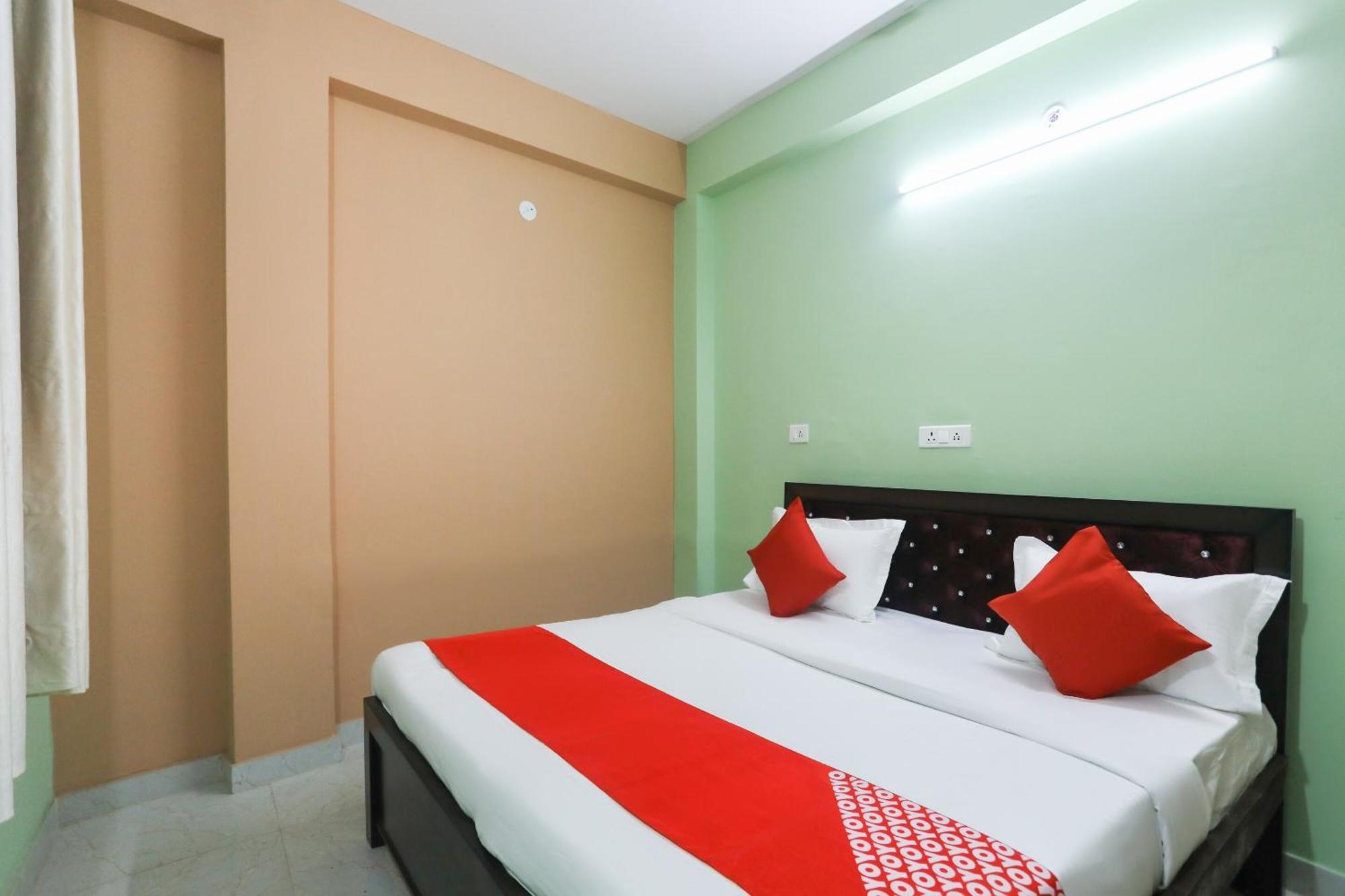 Hotel O Gdd Kuteer Noida Kültér fotó