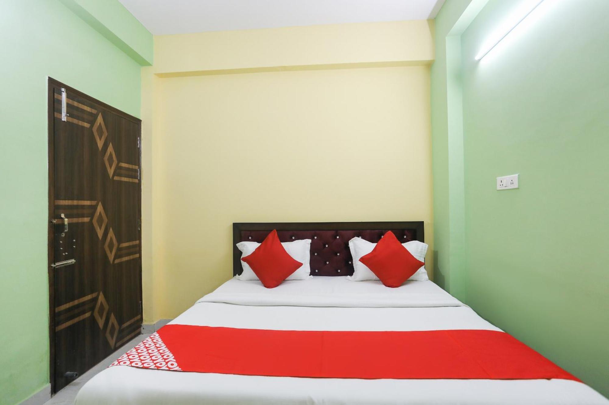 Hotel O Gdd Kuteer Noida Kültér fotó