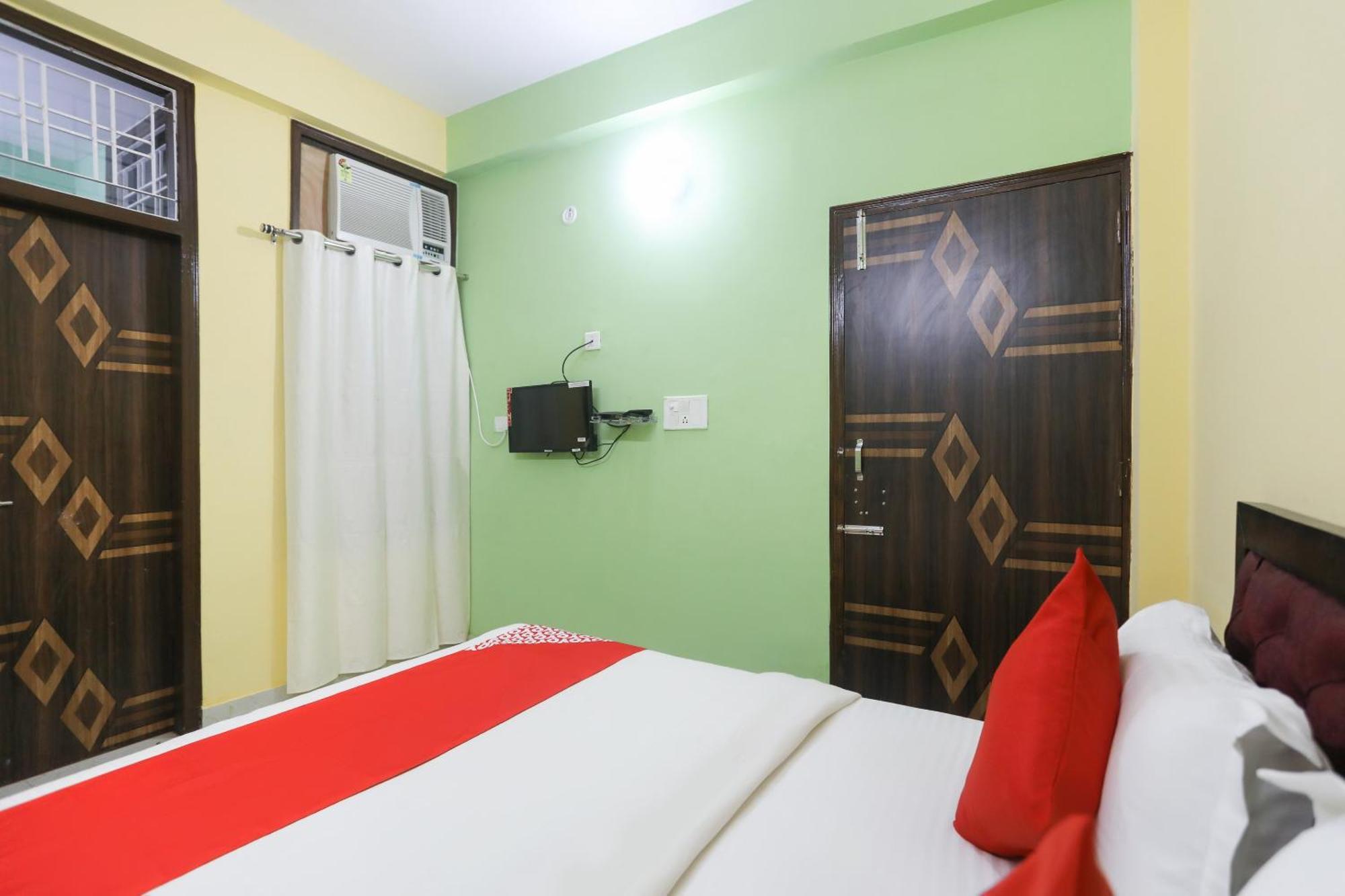 Hotel O Gdd Kuteer Noida Kültér fotó