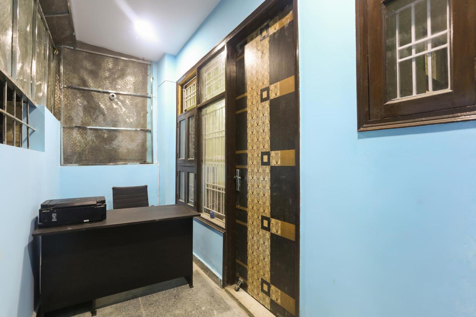 Hotel O Gdd Kuteer Noida Kültér fotó
