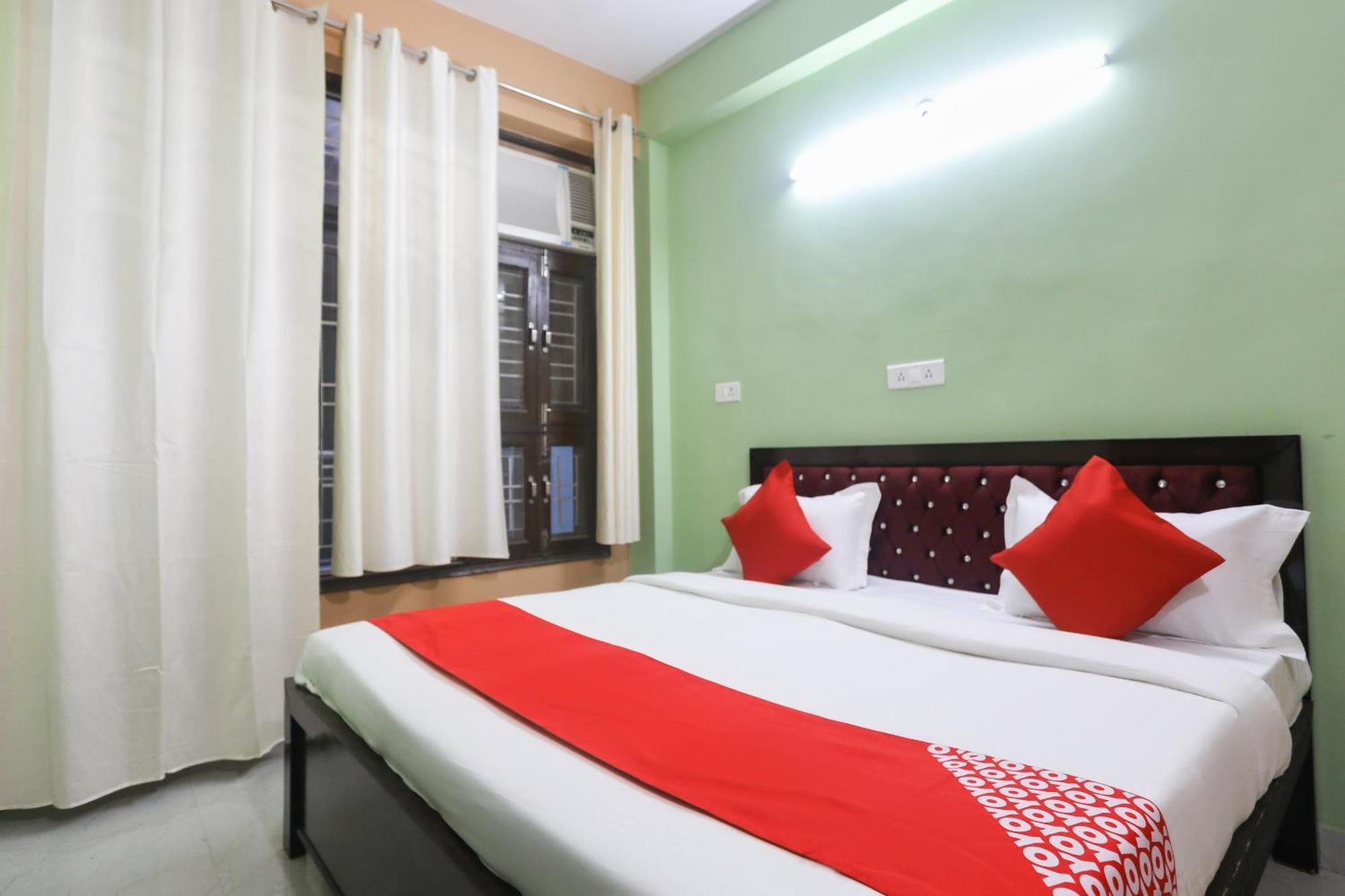 Hotel O Gdd Kuteer Noida Kültér fotó