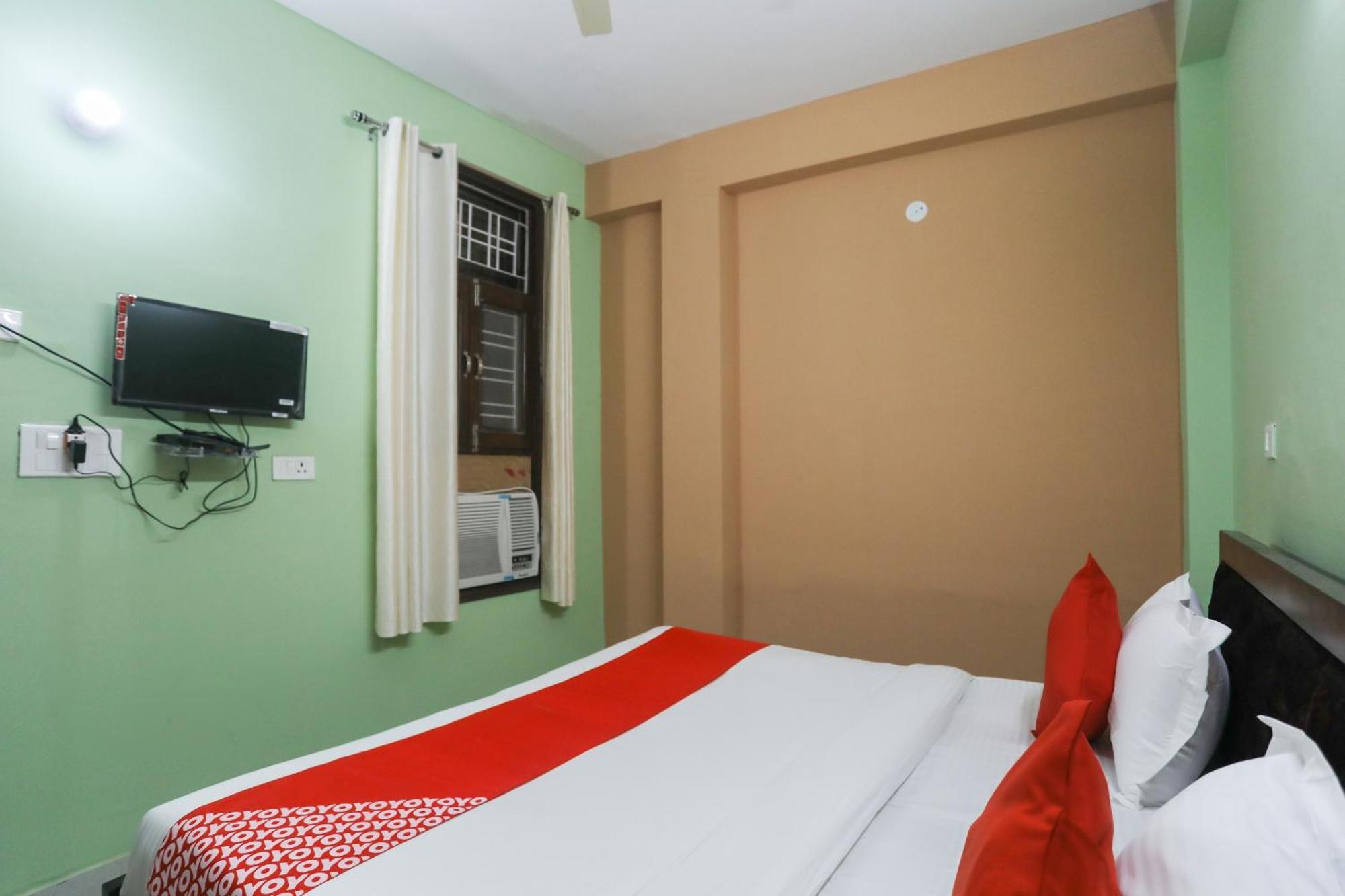 Hotel O Gdd Kuteer Noida Kültér fotó